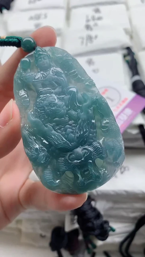 颈饰未镶嵌翡翠8