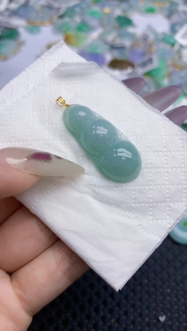 翡翠挂件18K金镶嵌463   天然翡翠A货