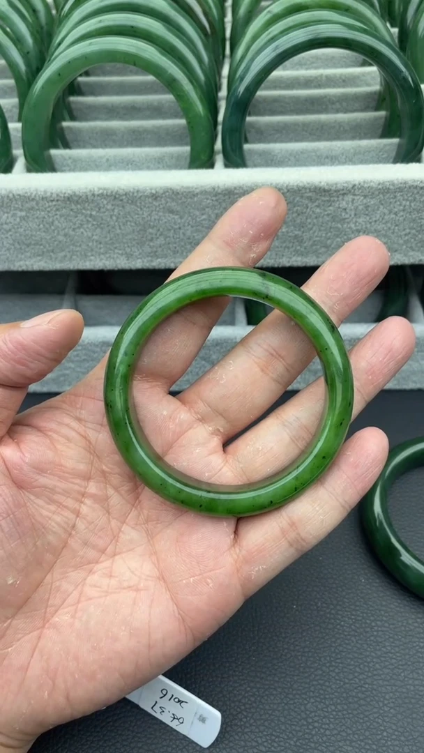 未镶嵌手镯和田玉（碧玉）96-58.8