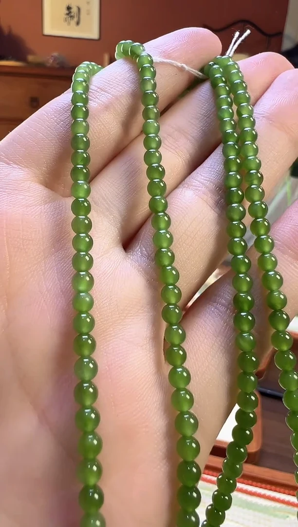 和田玉（碧玉）未镶嵌颈饰白*이111111111111111