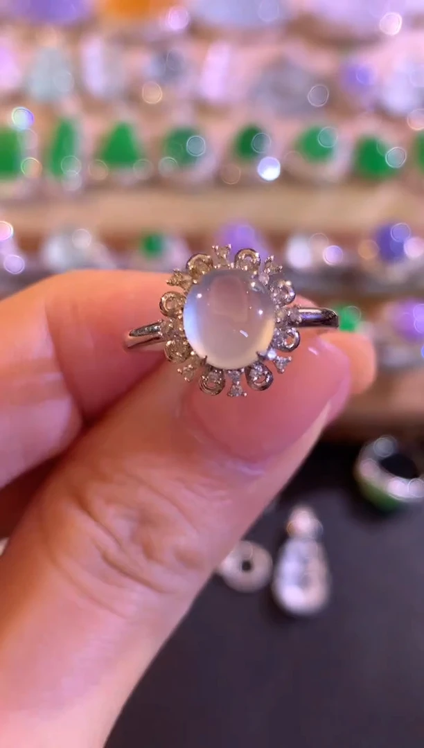 18K金镶嵌戒指翡翠a42