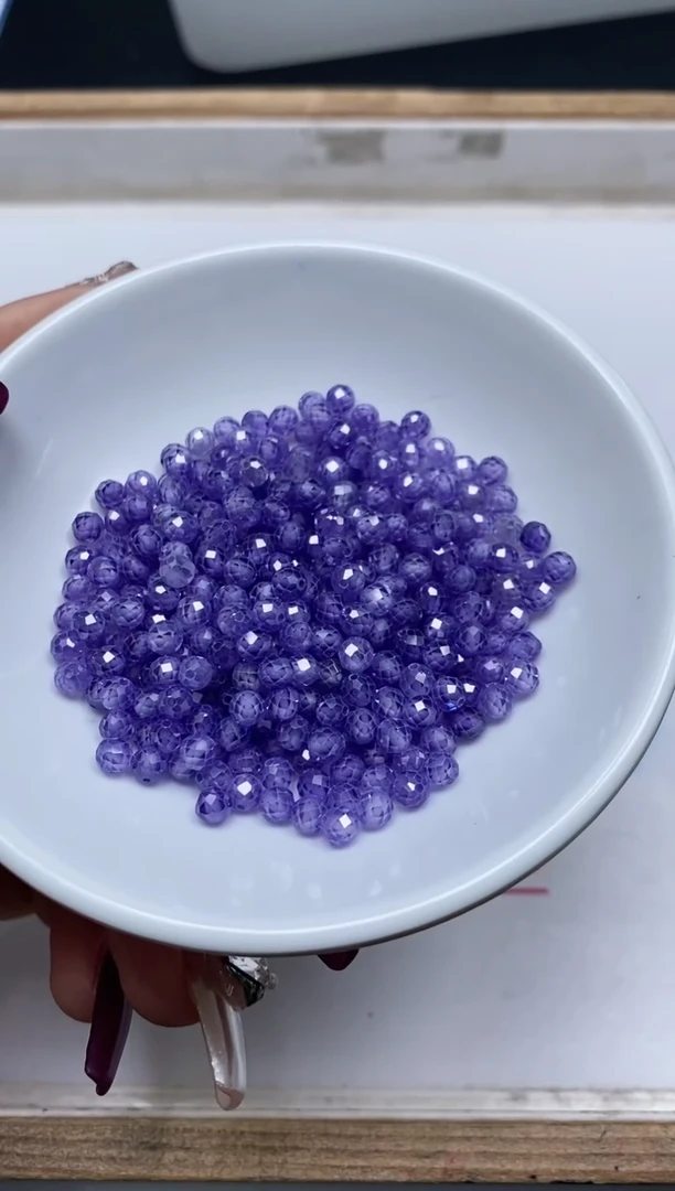 散珠天然锆石未镶嵌B2079 紫锆石切面4mm30个8元