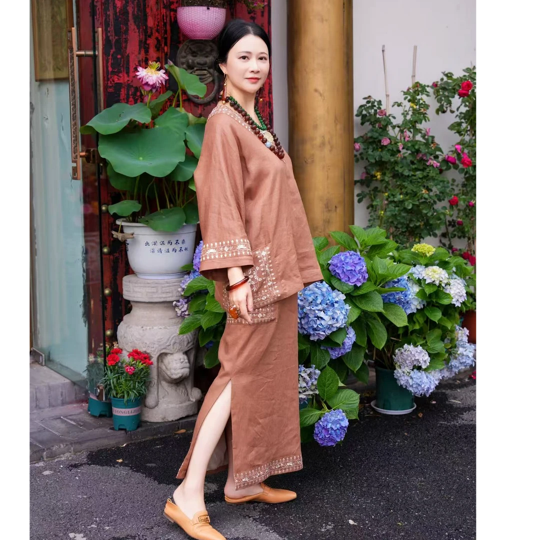 【云裳溪2025｜ 5月香港新款】国风浅咖啡色刺绣套装