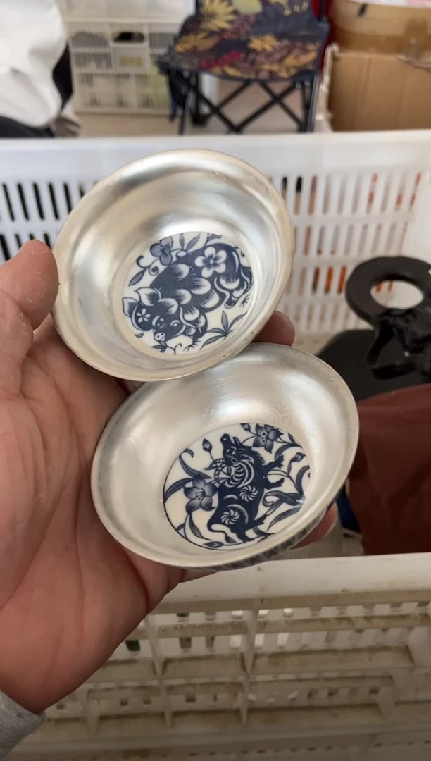 杯无运费险有瑕疵的摄影的产品有使用过的痕迹有点脏介意勿拍