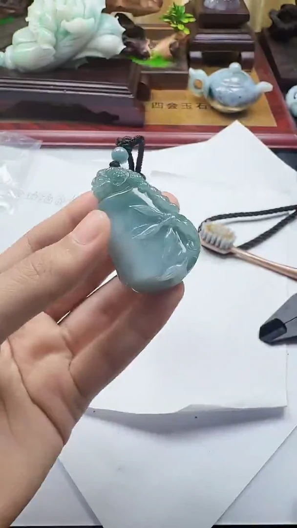 吊坠(不含链)未镶嵌翡翠1
