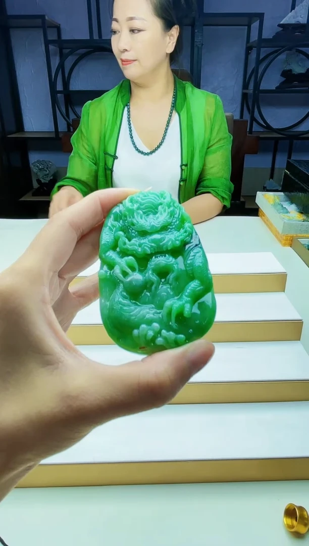 定制翡翠未镶嵌毛货08010035