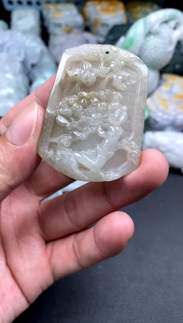 吊坠(不含链)未镶嵌翡翠1