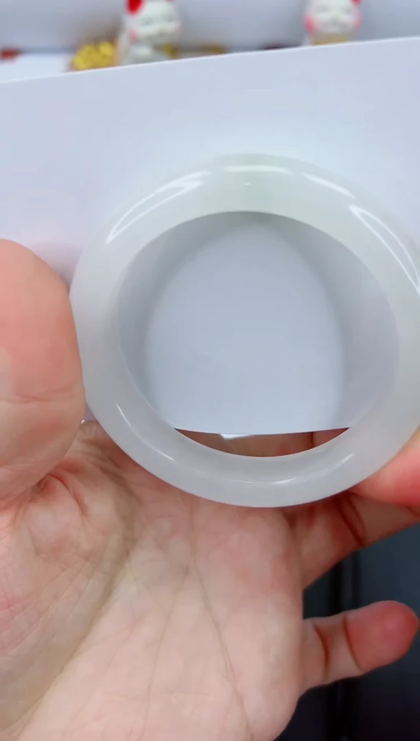 【闪购商品】石英质玉手镯未镶嵌1424-53.2