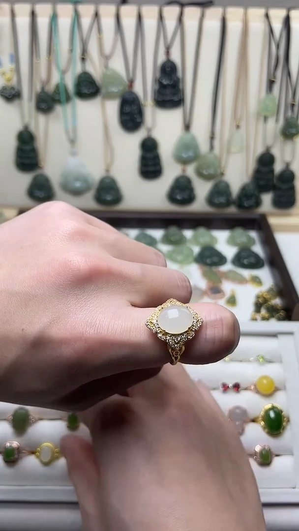 银S925镶嵌戒指和田玉银S925镶嵌 戒指 和田玉