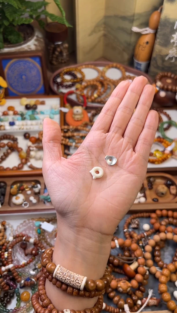 7**•牙牙小猫&小碗配饰（配猴头葫芦上）