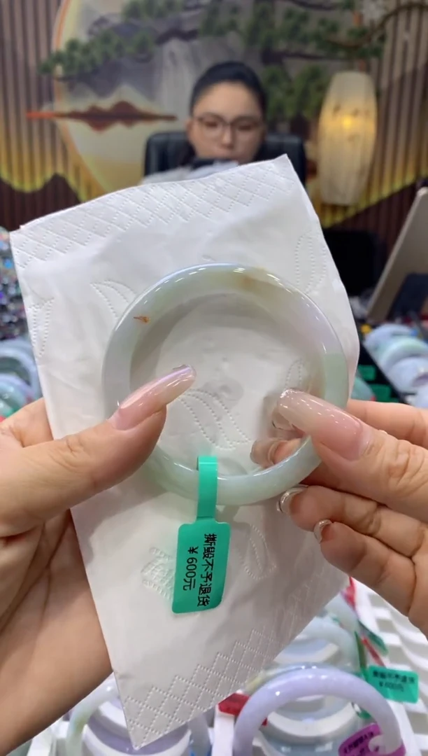 翡翠手镯未镶嵌00006749