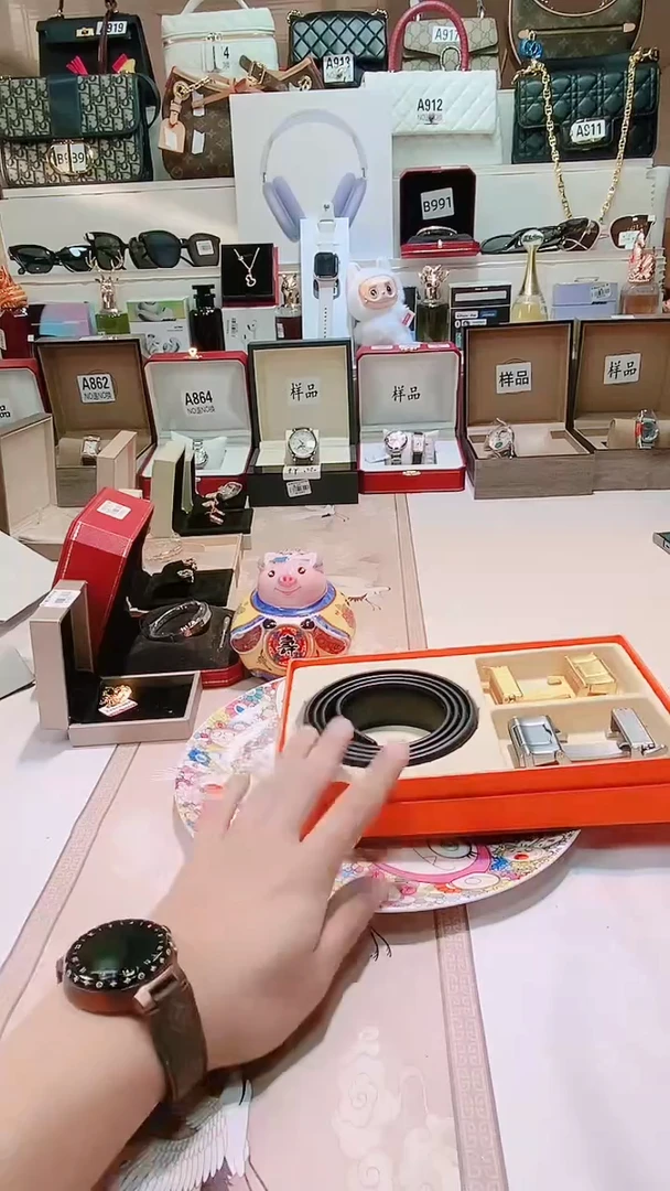 瓷片瓷器 库房到期 全部地板价@@1