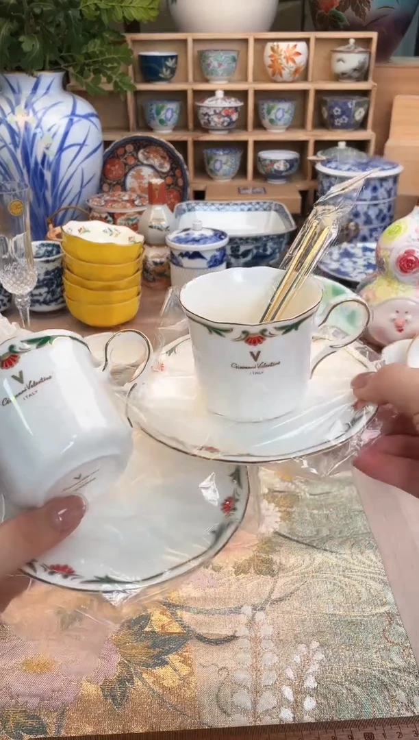 杯碟哎**?甄选百货 谨慎参拍