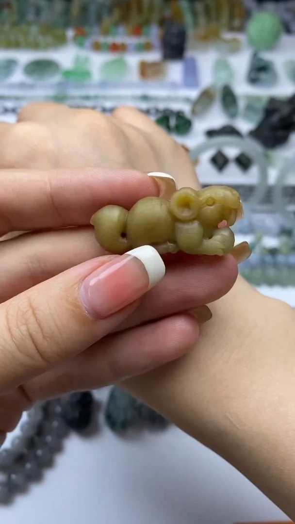 未镶嵌定制翡翠毛货定制不退不换