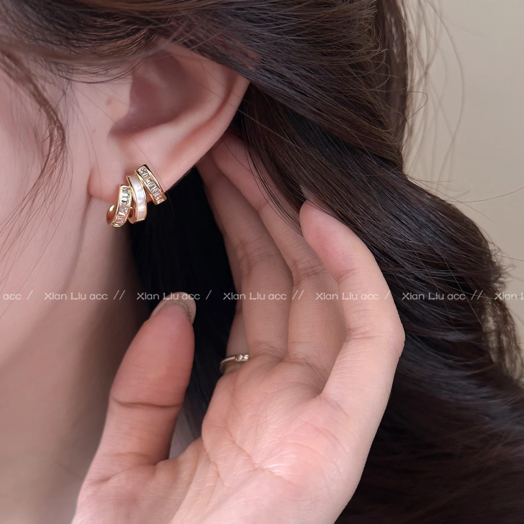 合金耳饰 贝壳锆石多层金属耳环温柔气质百搭小众高级感耳钉耳饰