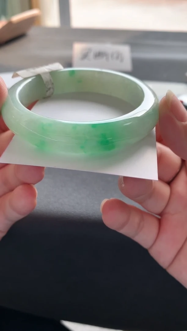 【闪购商品】翡翠手镯未镶嵌55正圈A7956买断