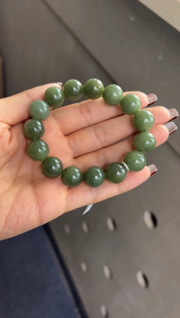 未镶嵌手串和田玉若羌微色差青玉卡14手串灯牌送枣