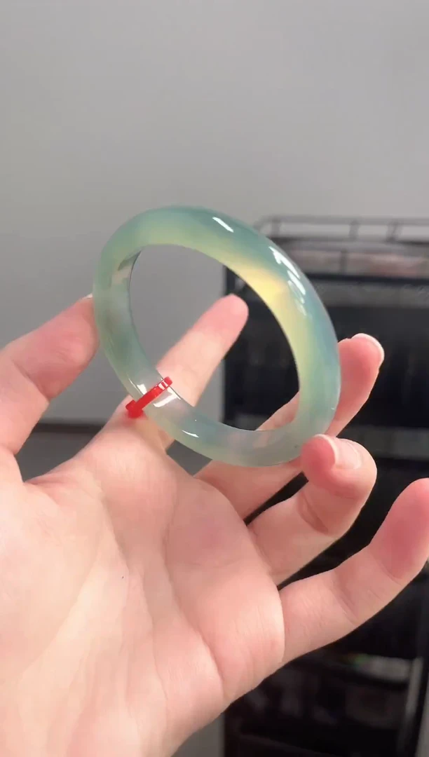 手镯玛瑙/玉髓未镶嵌55-56正圈