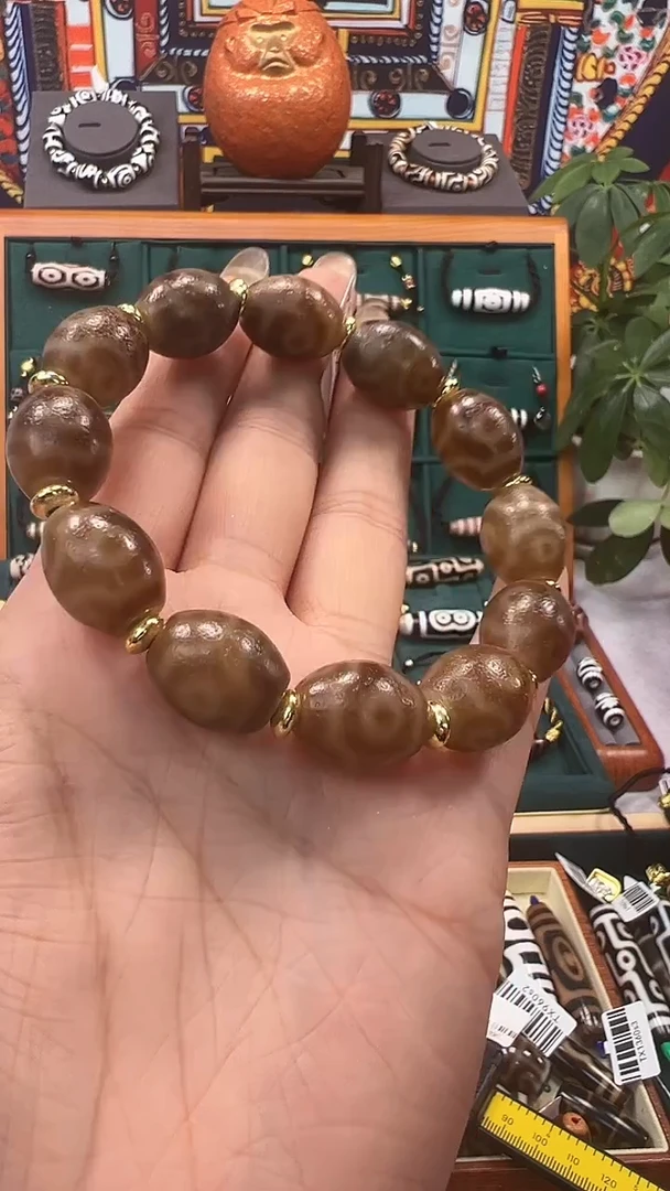 玛瑙/玉髓（覆膜）颈饰合金21.（微瑕）