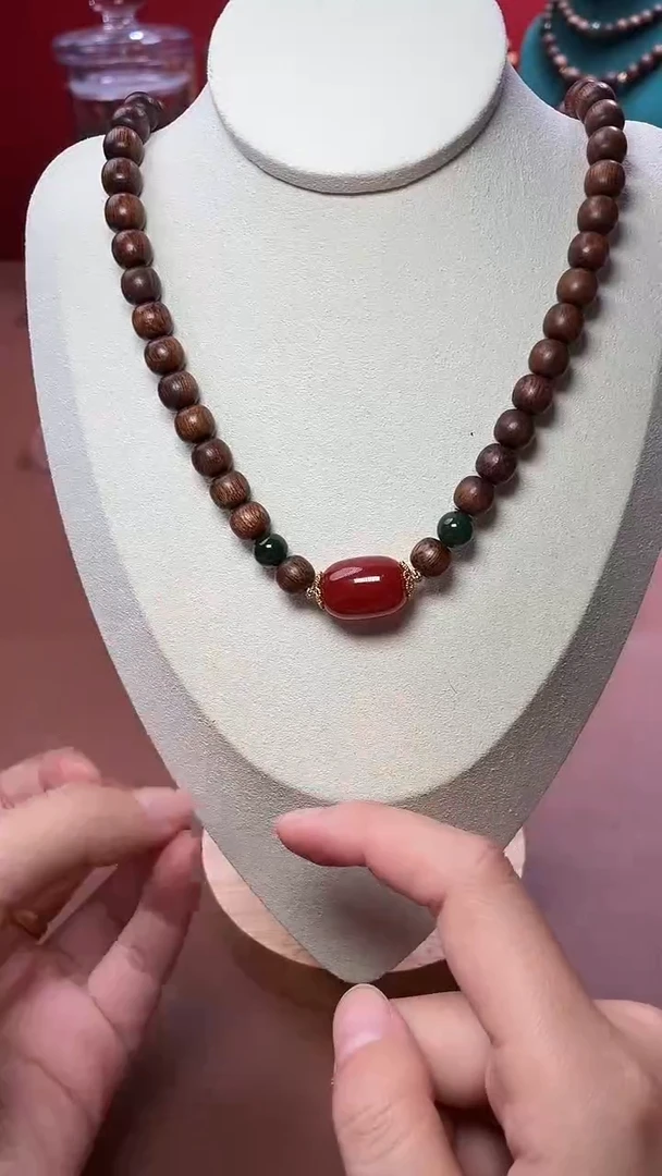 沉香手串沉水越南玉化富森红土7*8三圈设计