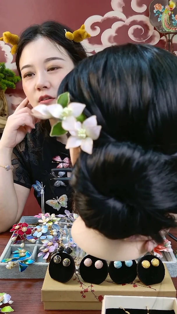 刺绣纯手工非遗绒花