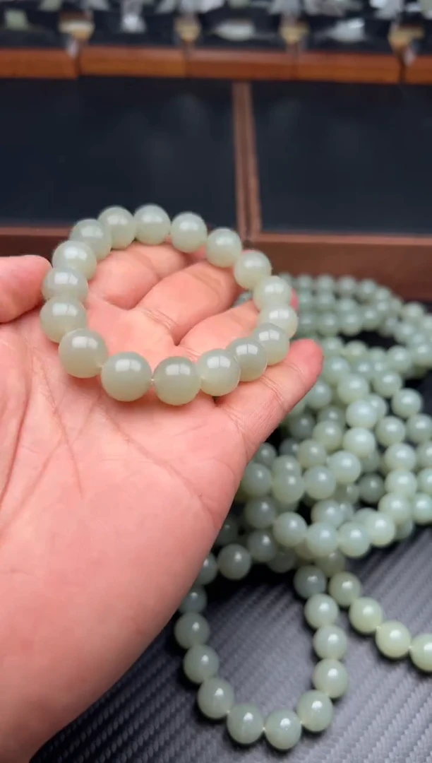未镶嵌手串和田玉且末微色差近矿卡12多样性发货拍一发一M