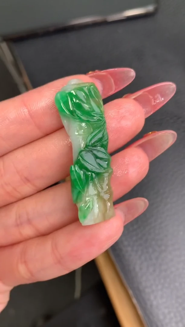 未镶嵌定制翡翠竹节