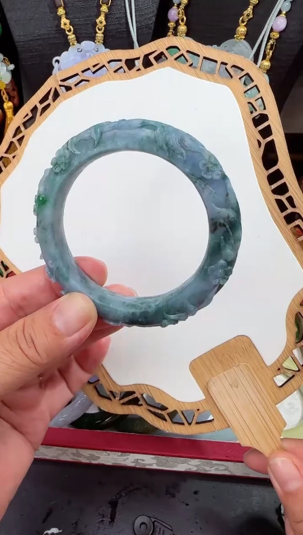 未镶嵌定制翡翠手镯5756