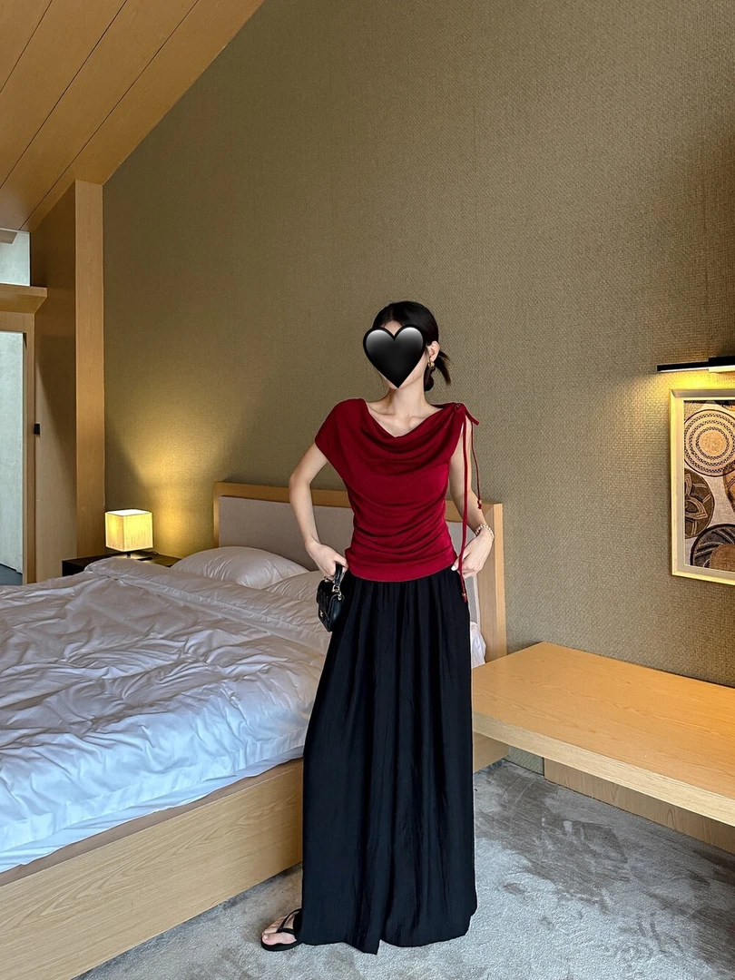 女装夏装套装2025新款爆款洋气时尚气质显瘦斜肩上衣阔腿裤两件套