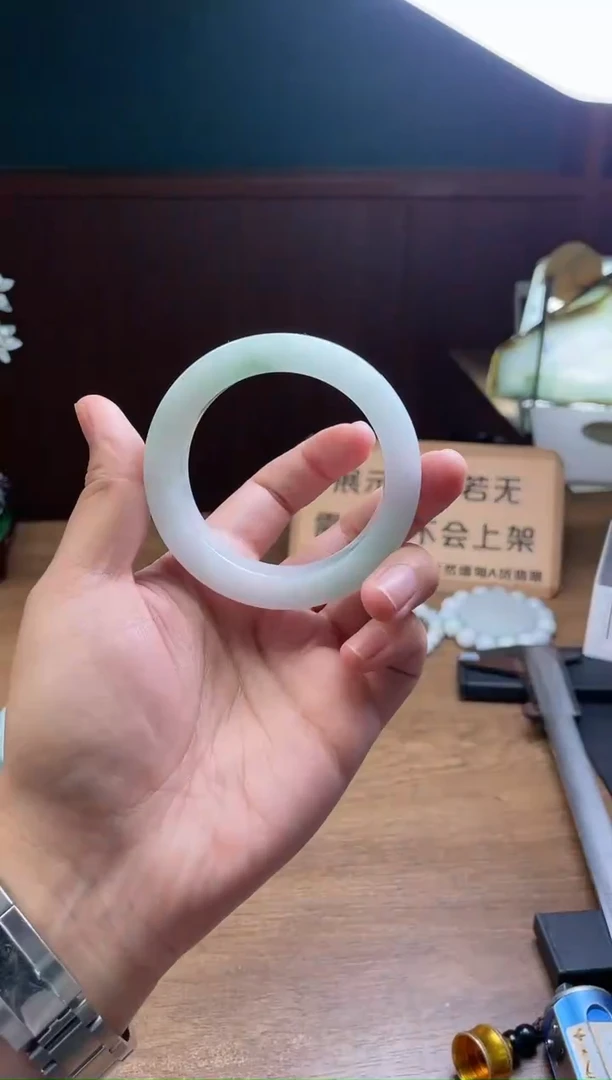 【闪购商品】定制翡翠手镯未镶嵌定制