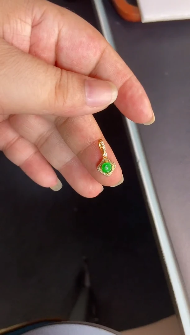 吊坠(不含链)银S925镶嵌翡翠1
