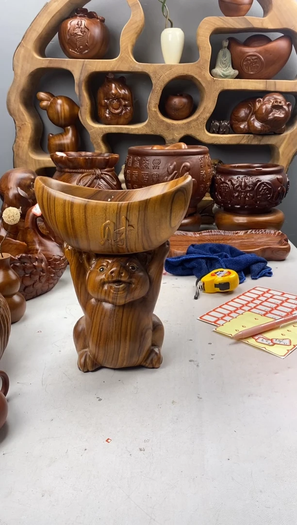 香樟木A23元宝猪/尺寸20*13*25