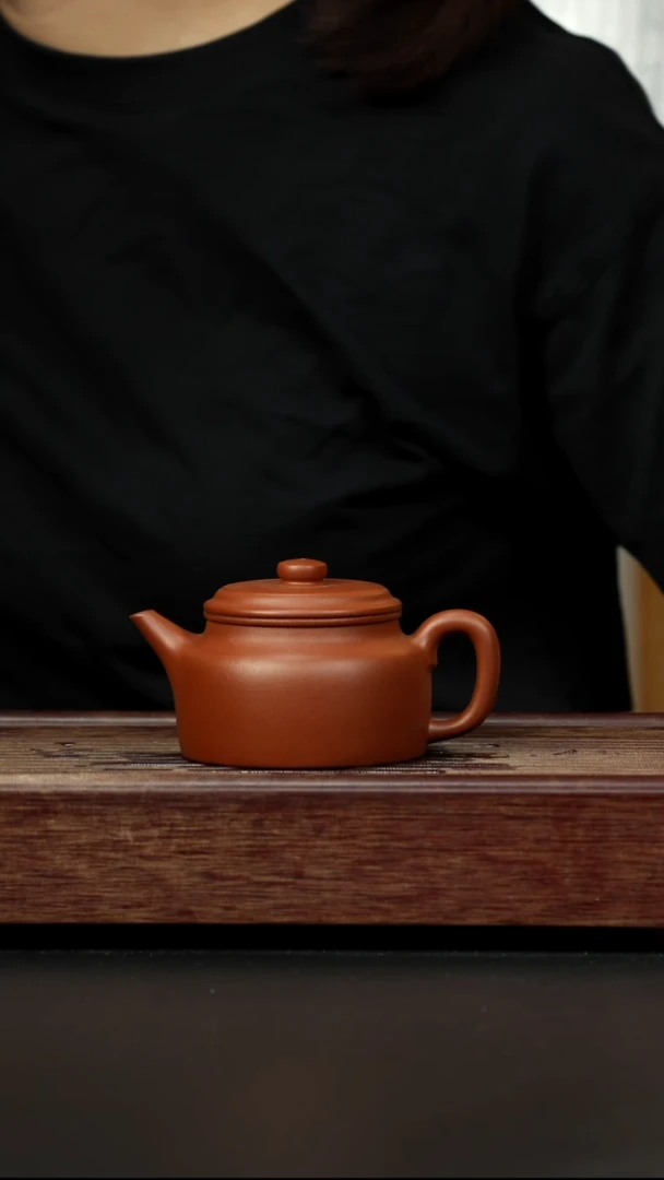 紫砂茶壶小煤窑朱泥 剑流德钟