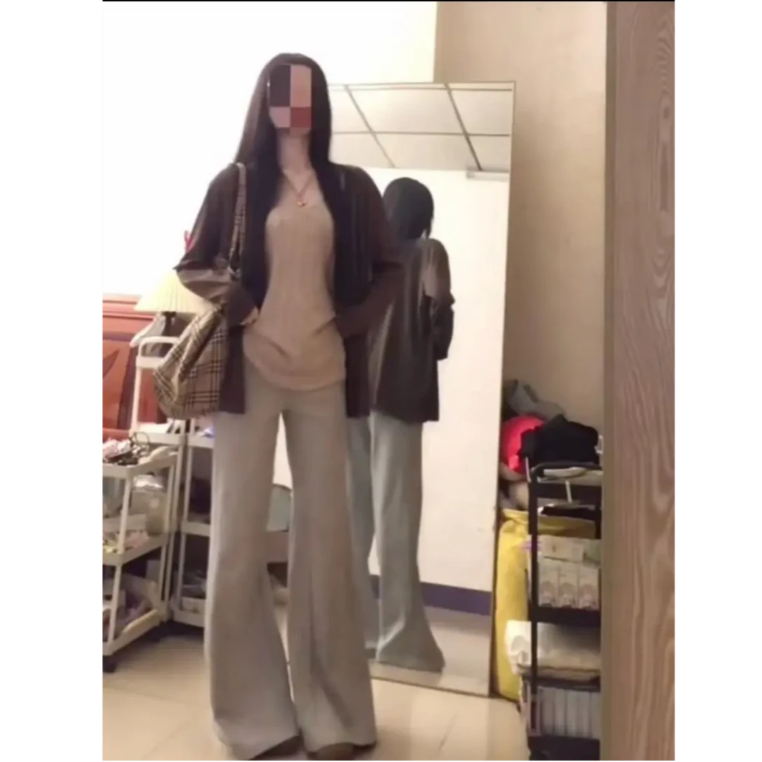 早秋新款韩系休闲慵懒风V领T恤外搭开衫休闲裤显瘦百搭三件套装