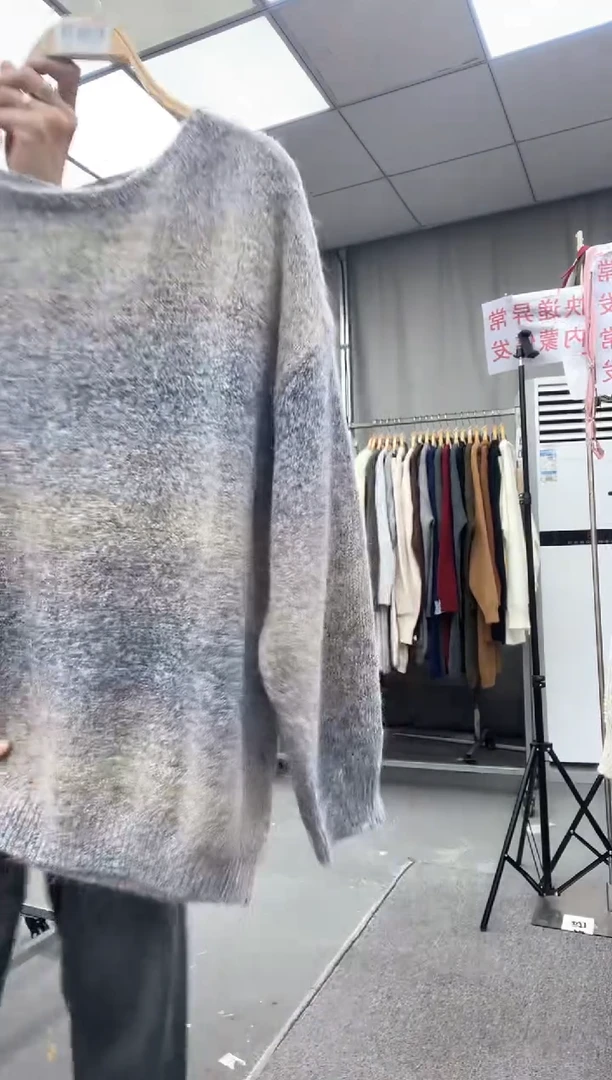 棉大哥家漂亮衣服漂亮颜色