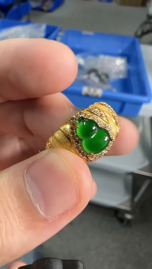 翡翠戒指银S925镶嵌32  翡翠葫芦活扣戒指