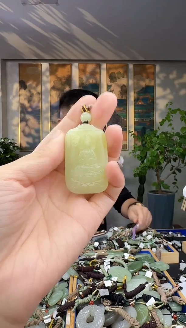 未镶嵌和田玉挂件拍一发一
