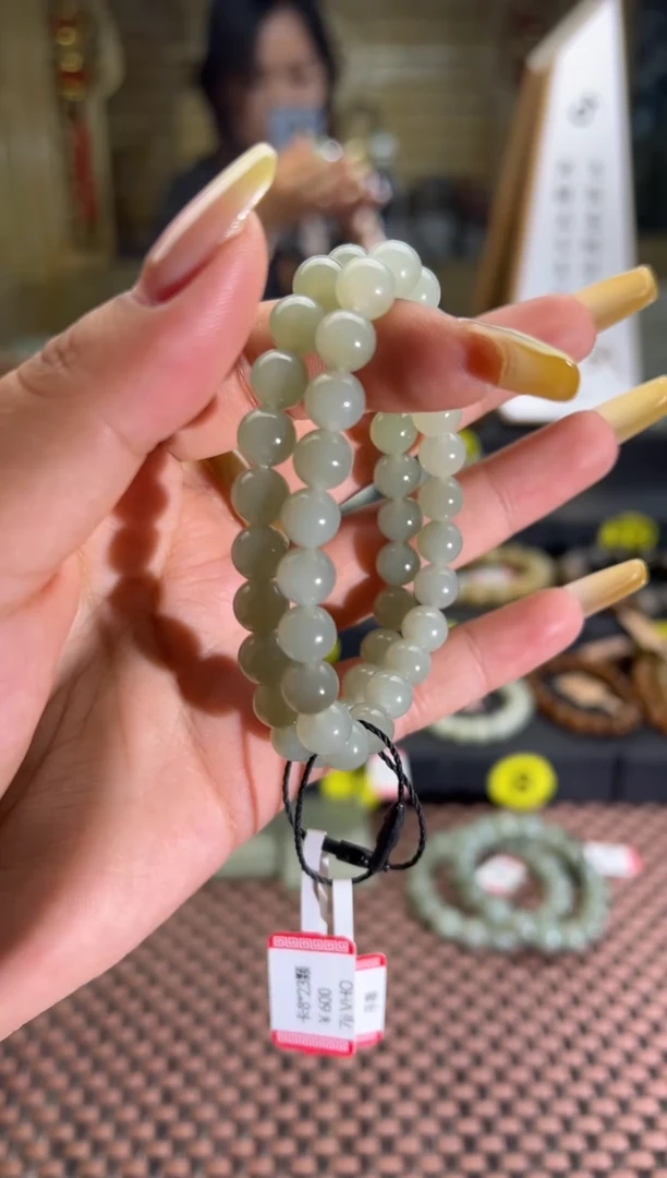 手串未镶嵌和田玉且末料青白玉手串卡8