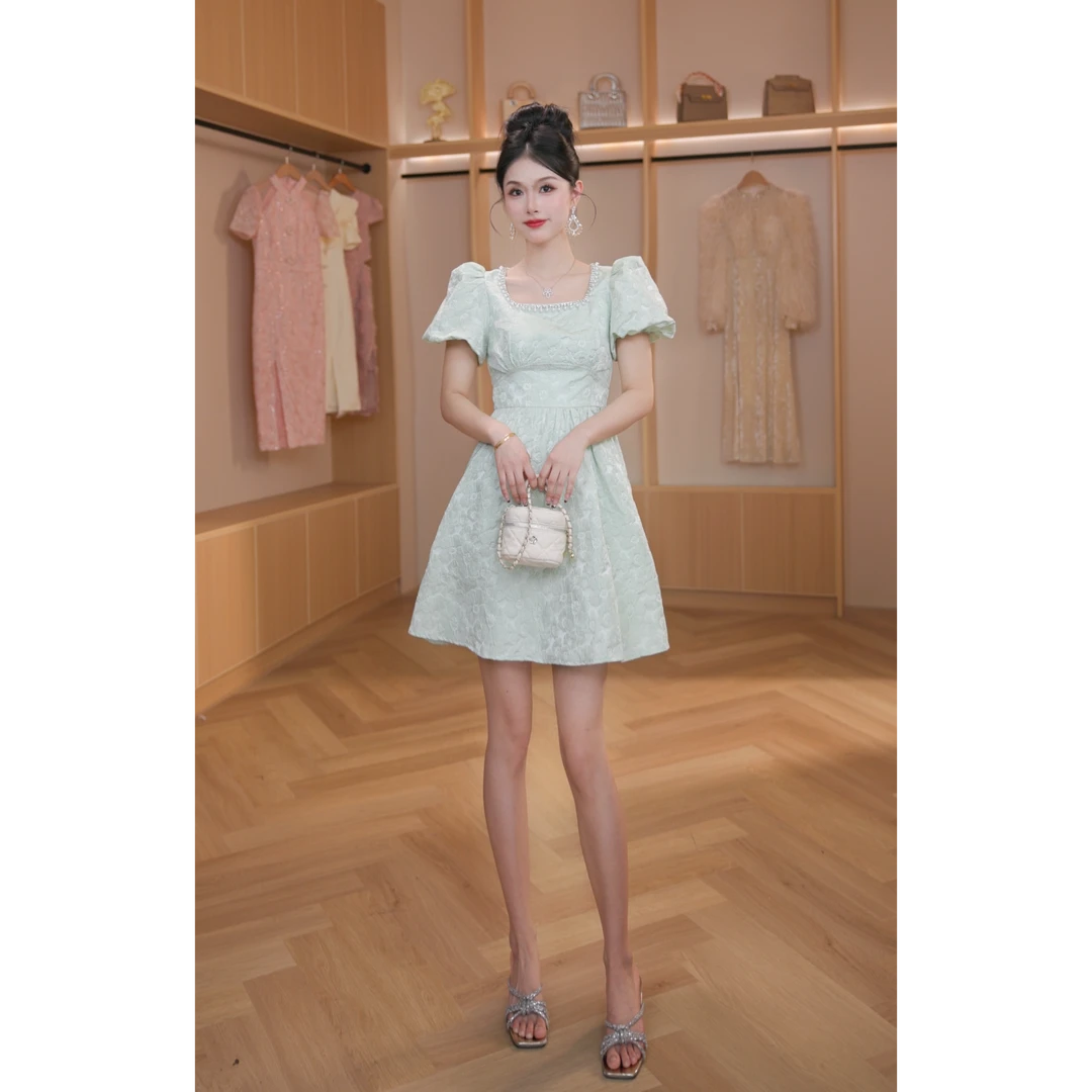 【设计师定制】新款方领碎花显瘦气质夏季法式收腰连衣裙80116