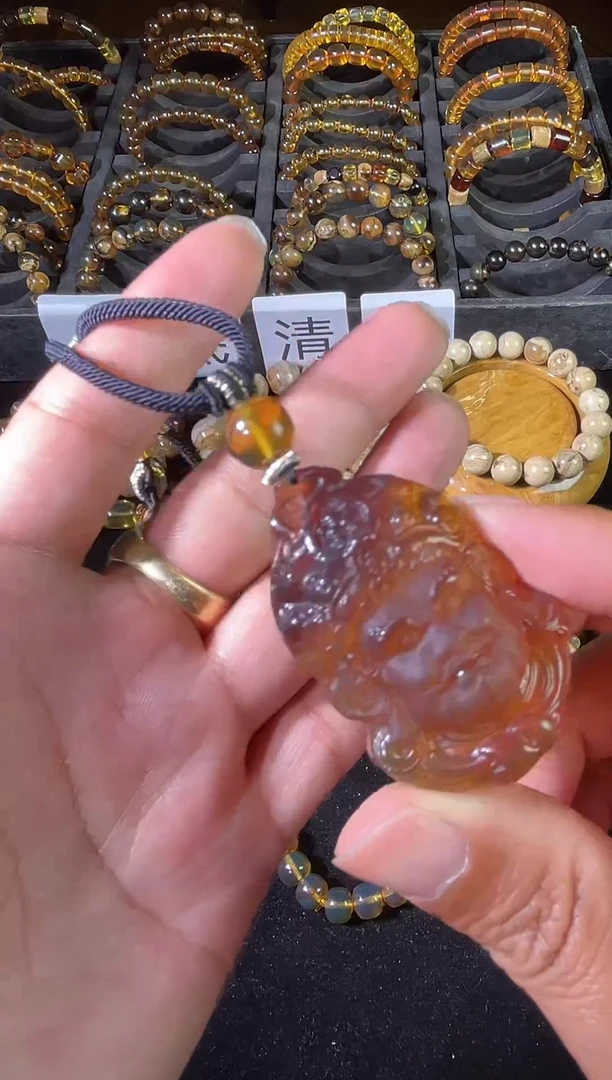 琥珀颈饰未镶嵌紫罗兰黄财神