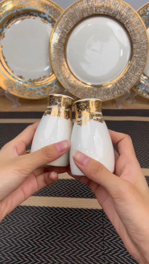 瓷片调味瓶一单一对福利