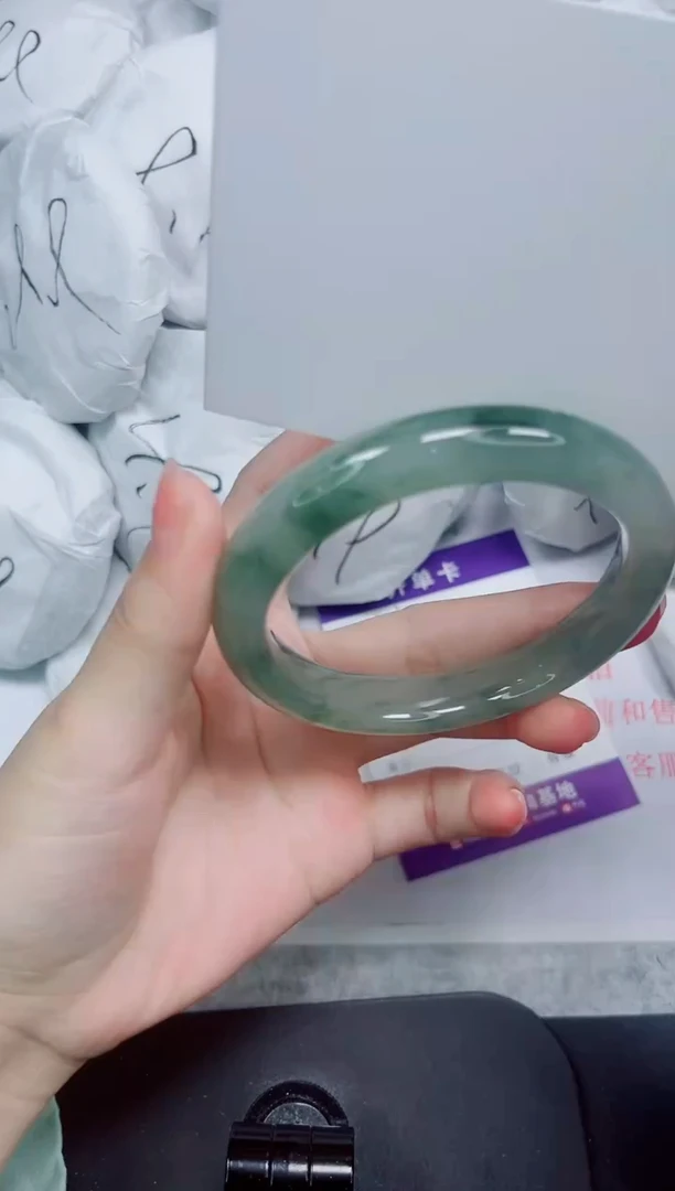 石英质玉手镯未镶嵌23-60