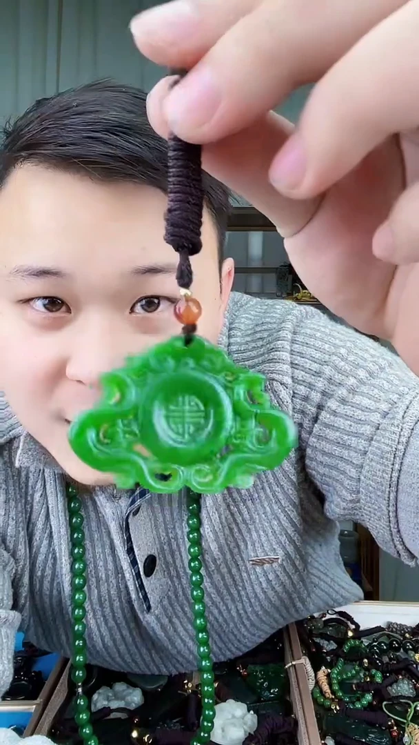 未镶嵌和田玉挂件和田玉拍一发一，多样性发货！