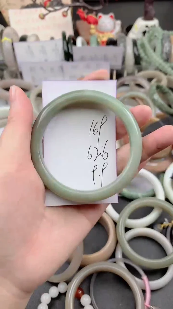 未镶嵌手镯石英质玉169