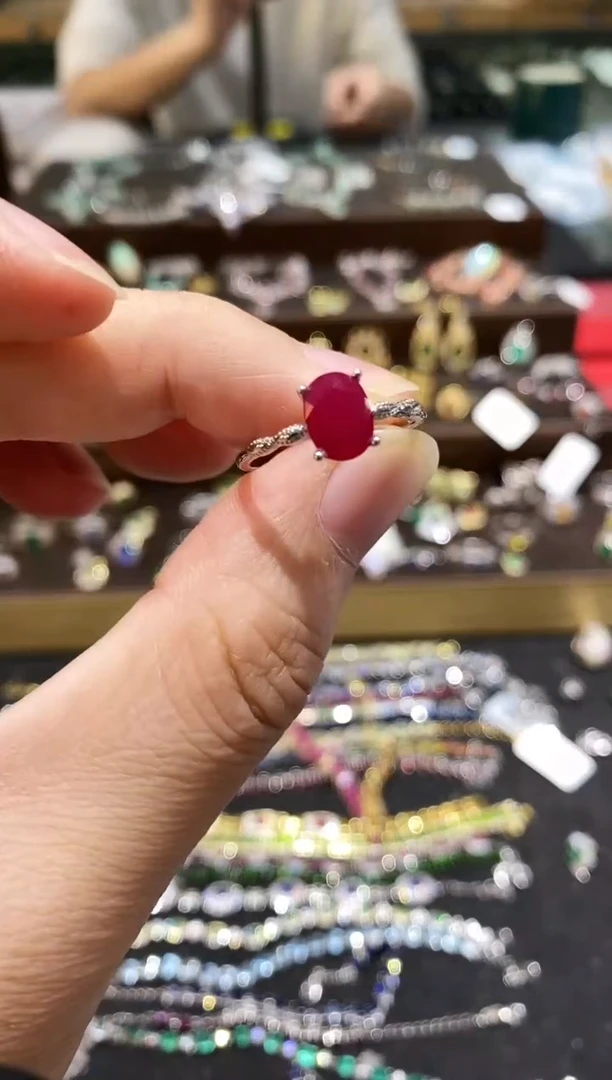 【闪购商品】红宝石戒指银S925镶嵌戒指