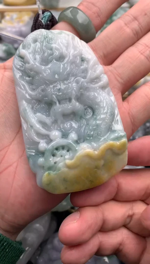 吊坠(不含链)未镶嵌翡翠1