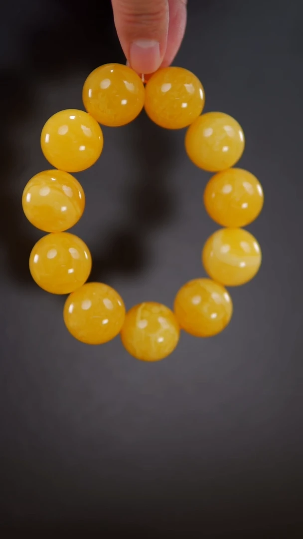 未镶嵌琥珀手链68.1焦皮料圆珠手串