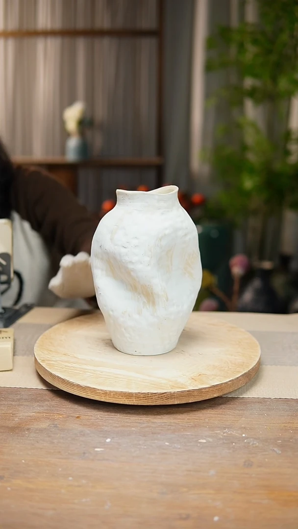 【闪购商品】陶瓷花器陶瓷花瓶手捏瓶002瑕疵