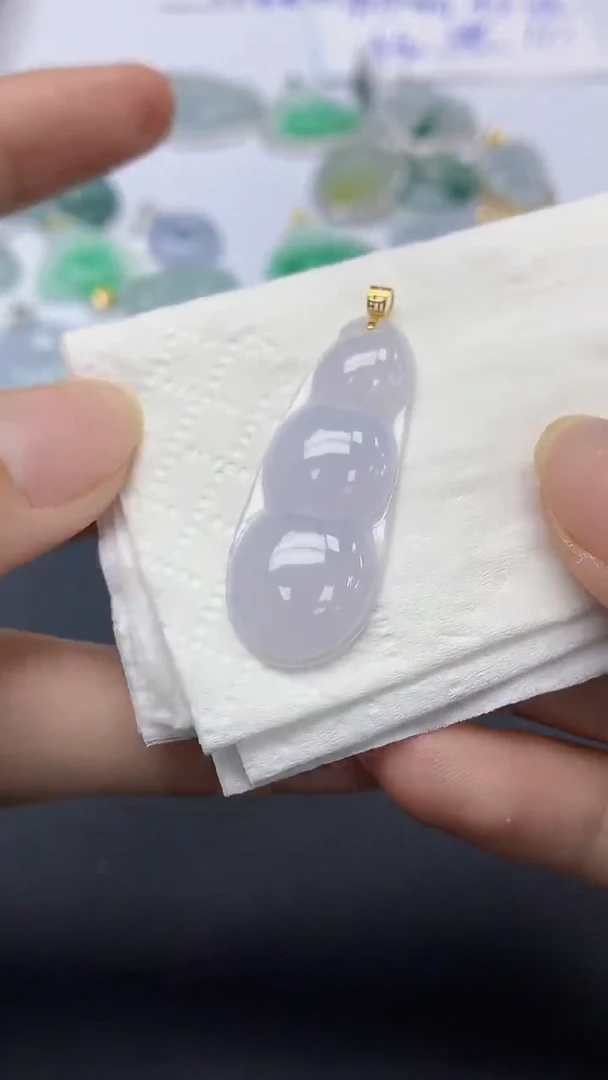 翡翠未镶嵌颈饰天然缅甸a货翡翠