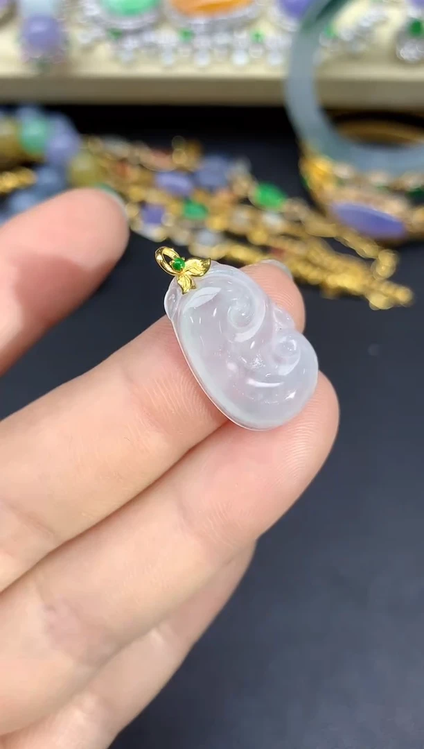 颈饰18K金镶嵌翡翠16-雪姐翡翠天天见